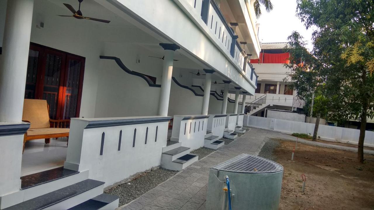 Hotel Neptune Kovalam Thiruvananthapuram Exterior photo